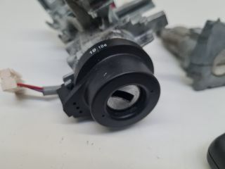 bontott VW GOLF VI Zárbetét Szett