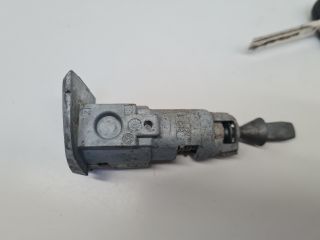 bontott VW GOLF VI Zárbetét Szett