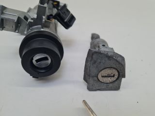 bontott VW GOLF VI Zárbetét Szett