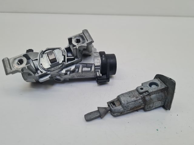 bontott VW GOLF VI Zárbetét Szett