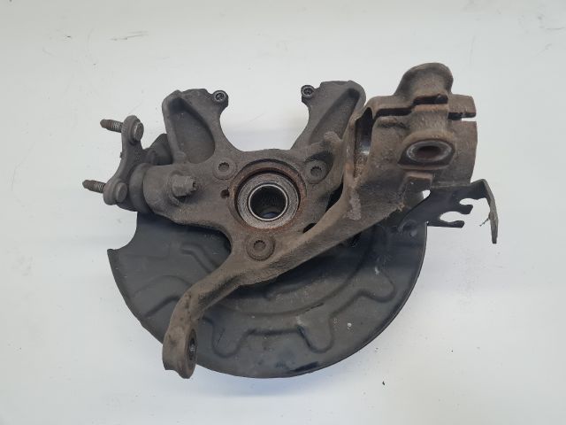 bontott VW GOLF VII Jobb első Csonkállvány Kerékaggyal