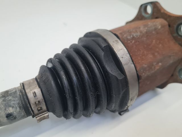 bontott VW GOLF VII Jobb Féltengely