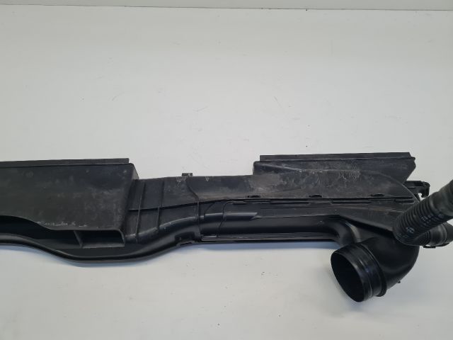 bontott VW GOLF VII Légbeömlő Cső