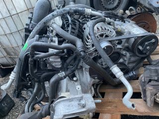 bontott VW GOLF VII Motor (Fűzött blokk hengerfejjel)