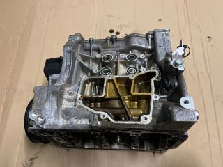 bontott VW GOLF VII Motorblokk (Fűzött)
