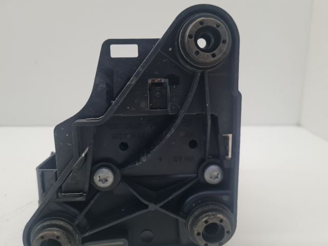 bontott VW GOLF VII ABS Kocka