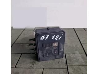 bontott VW GOLF VII ABS Kocka