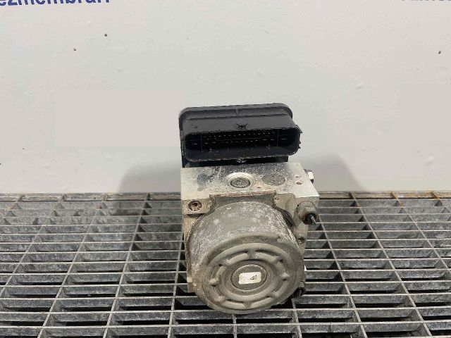 bontott VW GOLF VII ABS Kocka