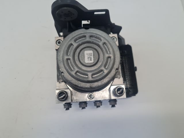 bontott VW GOLF VII ABS Kocka