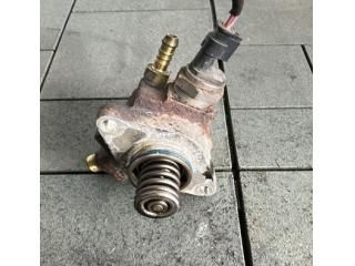 bontott VW GOLF VII Adagoló