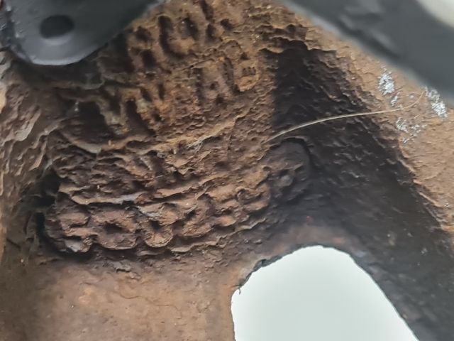 bontott VW GOLF VII Bal első Csonkállvány Kerékaggyal