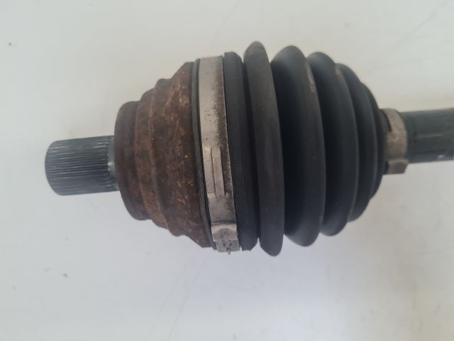 bontott VW GOLF VII Bal Féltengely