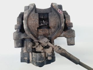 bontott VW GOLF VII Bal hátsó Féknyereg Munkahengerrel