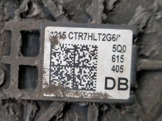 bontott VW GOLF VII Bal hátsó Féknyereg Munkahengerrel