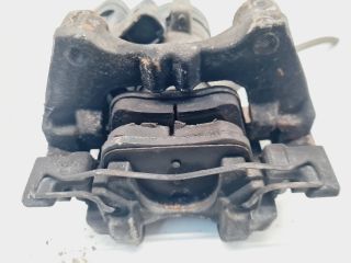 bontott VW GOLF VII Bal hátsó Féknyereg Munkahengerrel