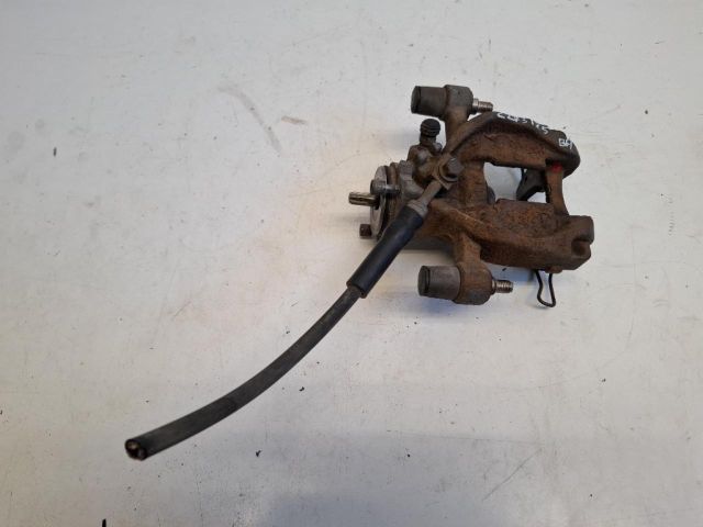 bontott VW GOLF VII Bal hátsó Féknyereg Munkahengerrel