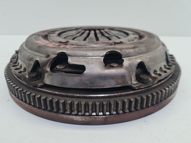 bontott VW GOLF VII Egytömegű Lendkerék