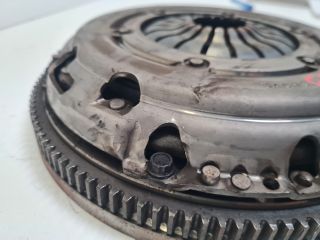 bontott VW GOLF VII Egytömegű Lendkerék