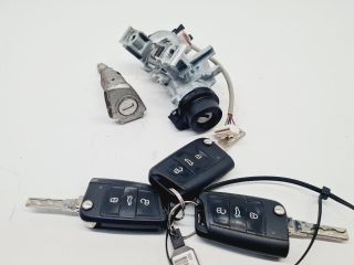 bontott VW GOLF VII Gyújtáskapcsoló Házzal