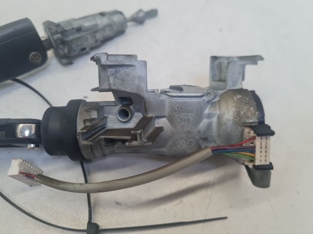 bontott VW GOLF VII Gyújtáskapcsoló Házzal