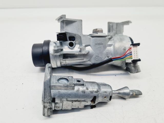 bontott VW GOLF VII Gyújtáskapcsoló Házzal