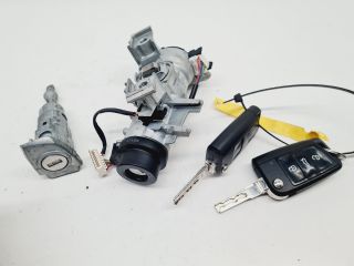 bontott VW GOLF VII Gyújtáskapcsoló Házzal