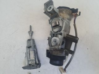 bontott VW GOLF VII Gyújtáskapcsoló Házzal