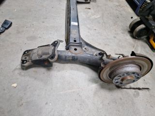 bontott VW GOLF VII Hátsó Híd (Tárcsafékes)