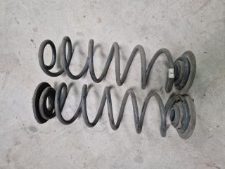 bontott VW GOLF VII Hátsó Rugó Pár