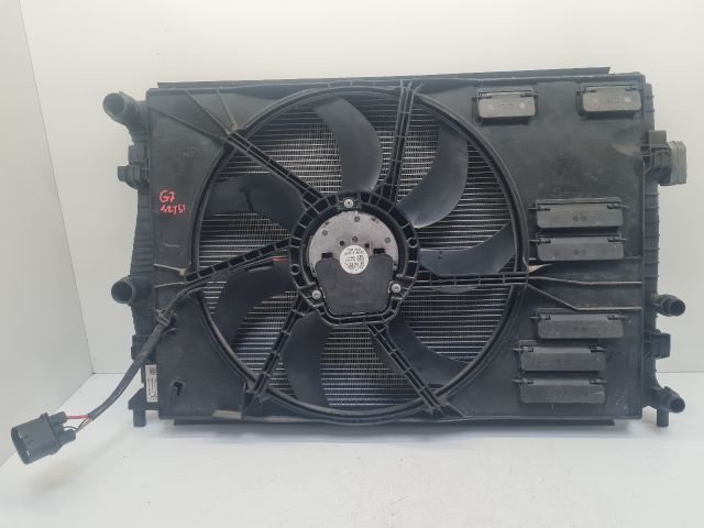 bontott VW GOLF VII Hűtő Ventilátor(ok), Radiátor(ok) Szett