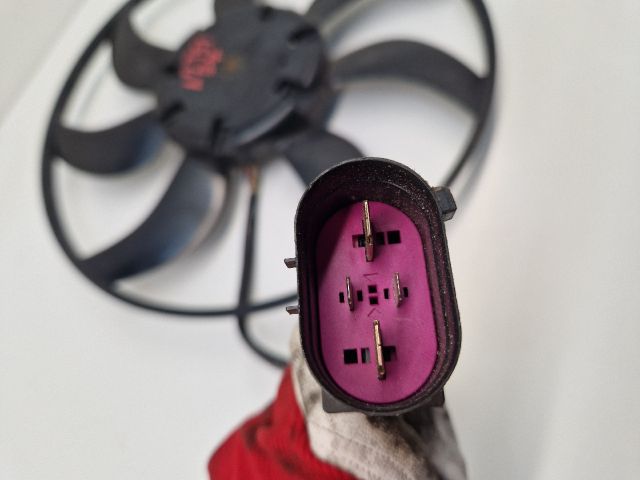 bontott VW GOLF VII Hűtőventilátor