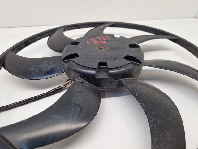 bontott VW GOLF VII Hűtőventilátor