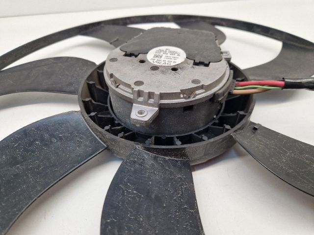 bontott VW GOLF VII Hűtőventilátor