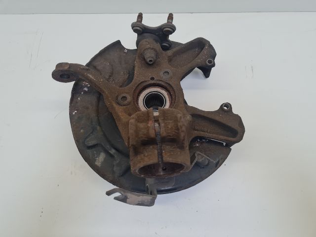 bontott VW GOLF VII Jobb első Csonkállvány Kerékaggyal