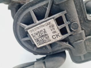 bontott VW GOLF VII Jobb hátsó Féknyereg Munkahengerrel