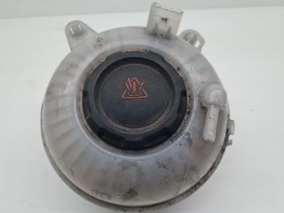 bontott VW GOLF VII Kiegyenlítő Tartály