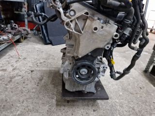 bontott VW GOLF VII Komplett Motor (Segédberendezésekkel)