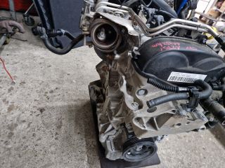 bontott VW GOLF VII Komplett Motor (Segédberendezésekkel)