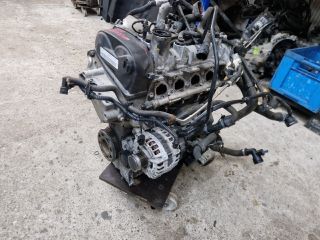 bontott VW GOLF VII Komplett Motor (Segédberendezésekkel)