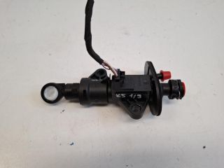 bontott VW GOLF VII Kuplung Munkahenger