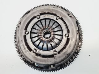 bontott VW GOLF VII Kuplung Szett Lendkerékkel