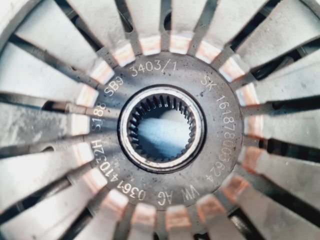 bontott VW GOLF VII Kuplung Szett Lendkerékkel