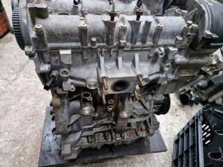 bontott VW GOLF VII Motor (Fűzött blokk hengerfejjel)
