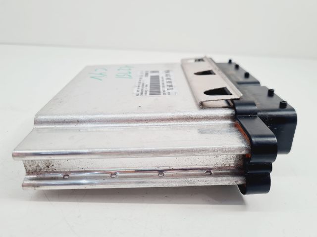 bontott VW GOLF VII Motorvezérlő