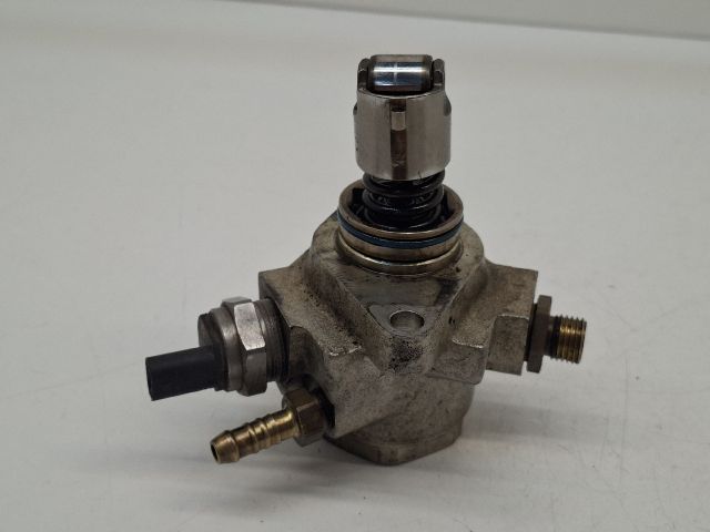 bontott VW GOLF VII Nagynyomású Szivattyú