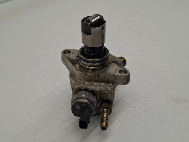 bontott VW GOLF VII Nagynyomású Szivattyú