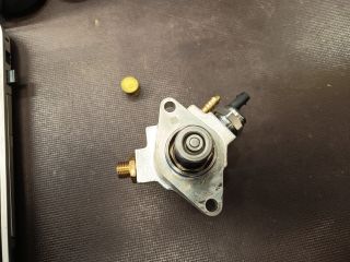 bontott VW GOLF VII Nagynyomású Szivattyú