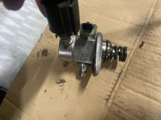 bontott VW GOLF VII Nagynyomású Szivattyú