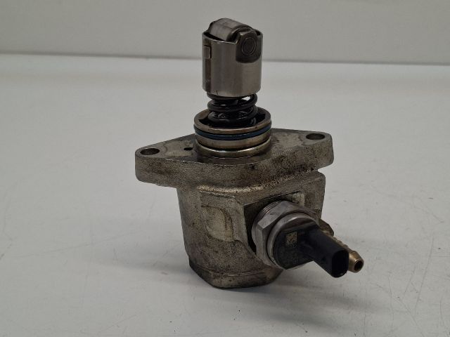 bontott VW GOLF VII Nagynyomású Szivattyú