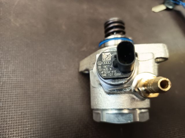 bontott VW GOLF VII Nagynyomású Szivattyú